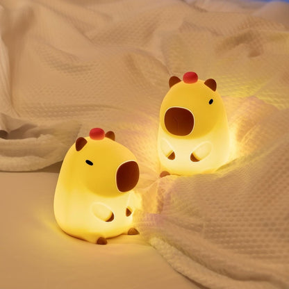 GOMINIMO Capybara Night Light Table Lamp